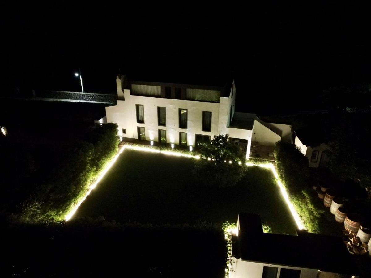 Nature & Sea - Casa Vinhateira East Duplex Caloura Bagian luar foto